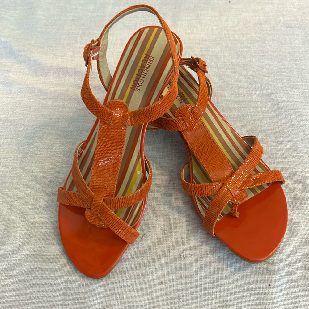 NWOT Kenneth Cole Reaction sandals
